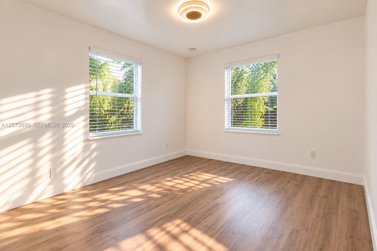 510 N 24th Ave