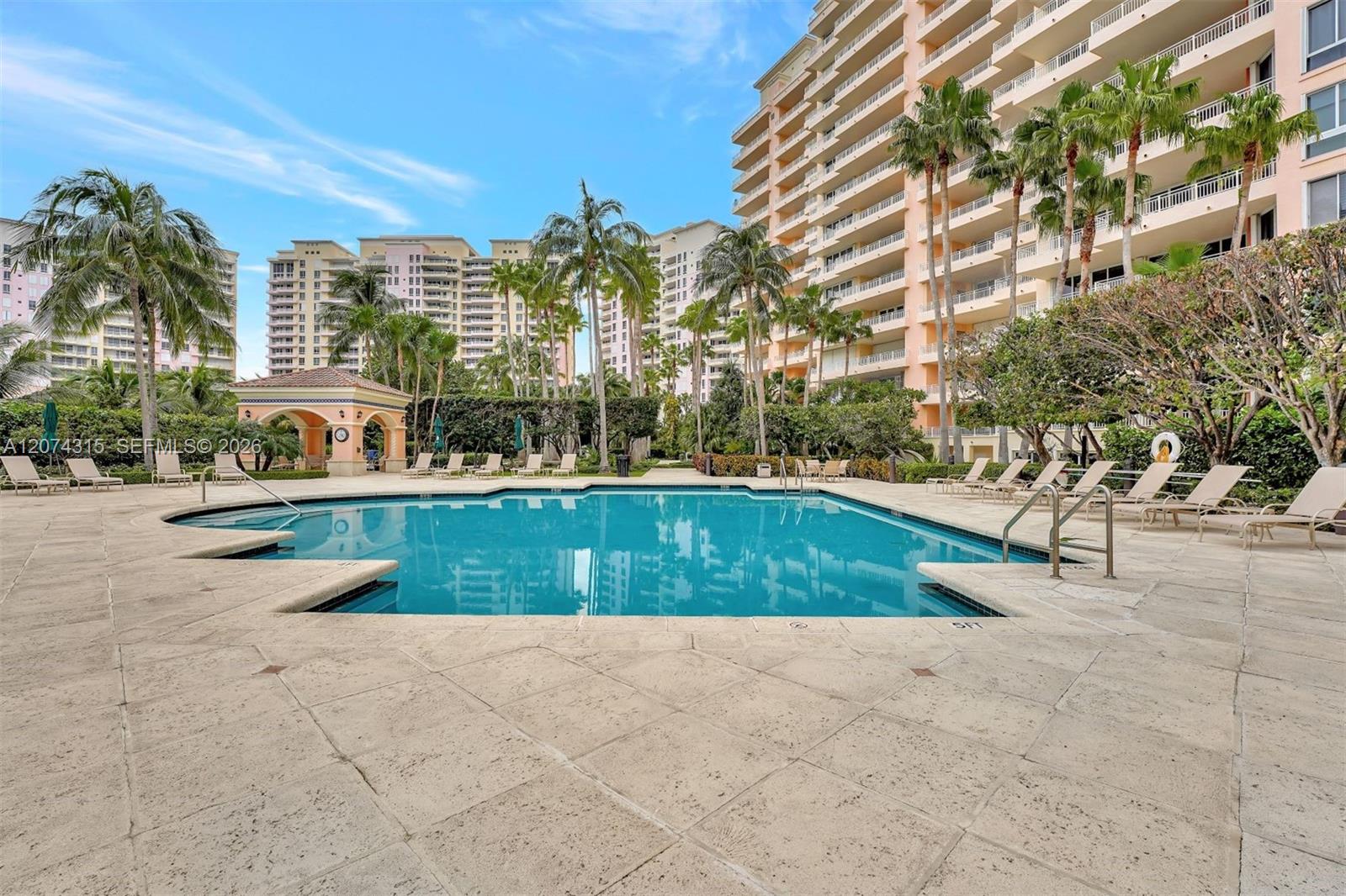 791 Crandon Blvd # 301