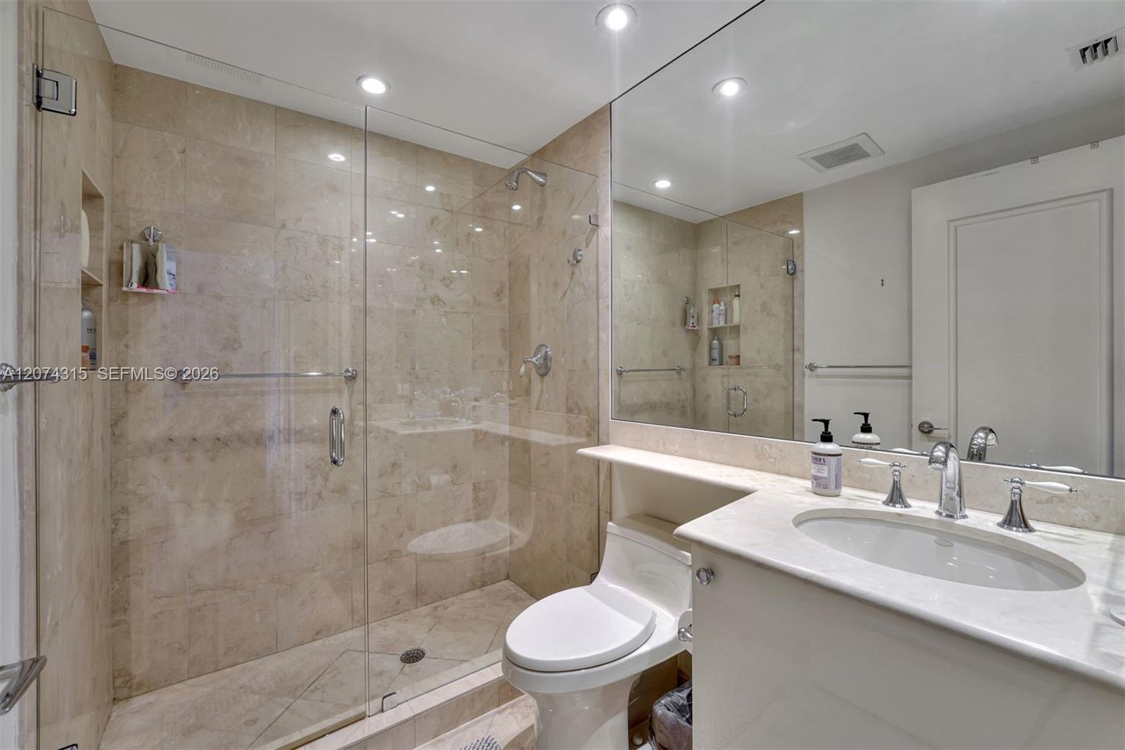 791 Crandon Blvd # 301