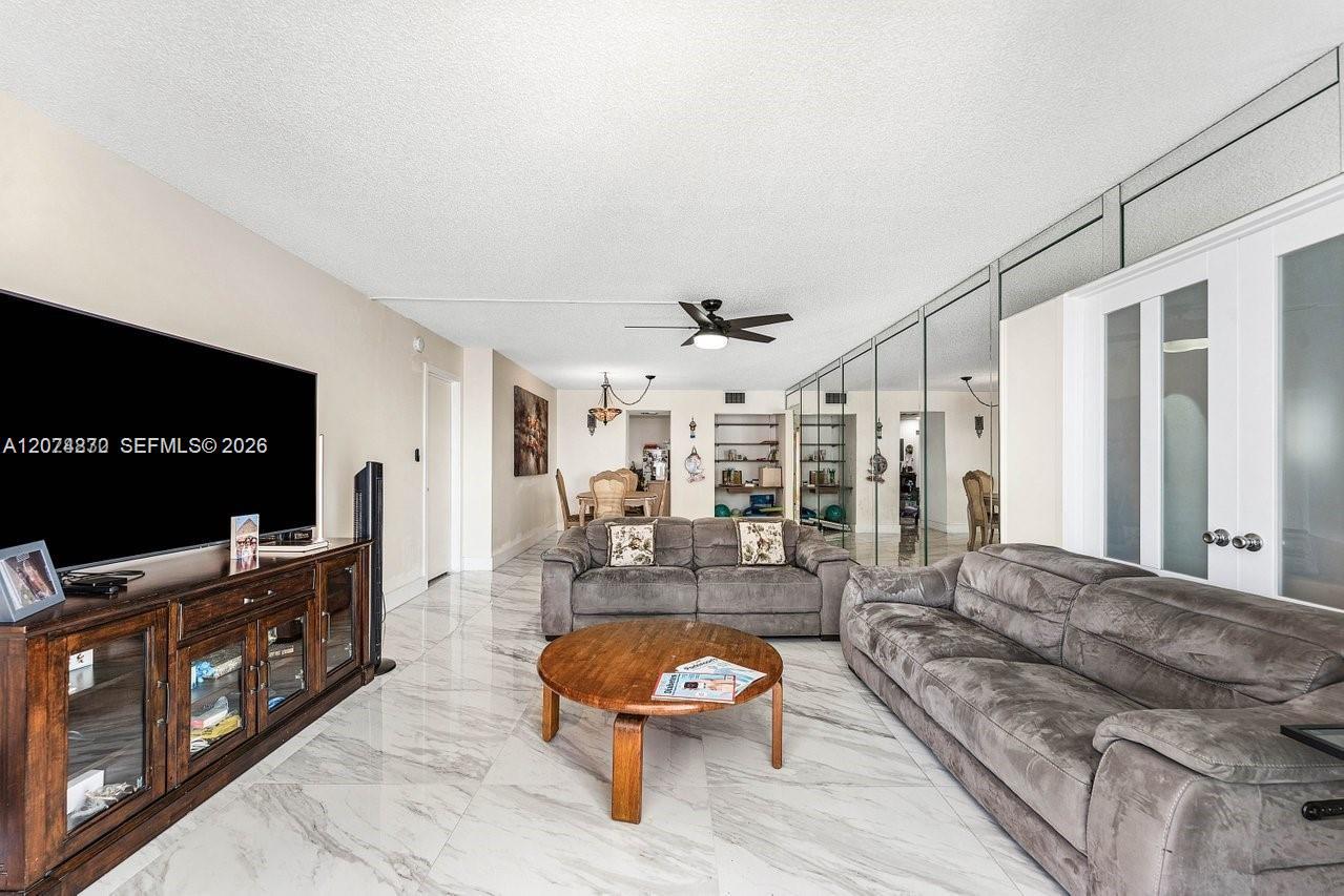 1370 S Ocean Blvd # 1206