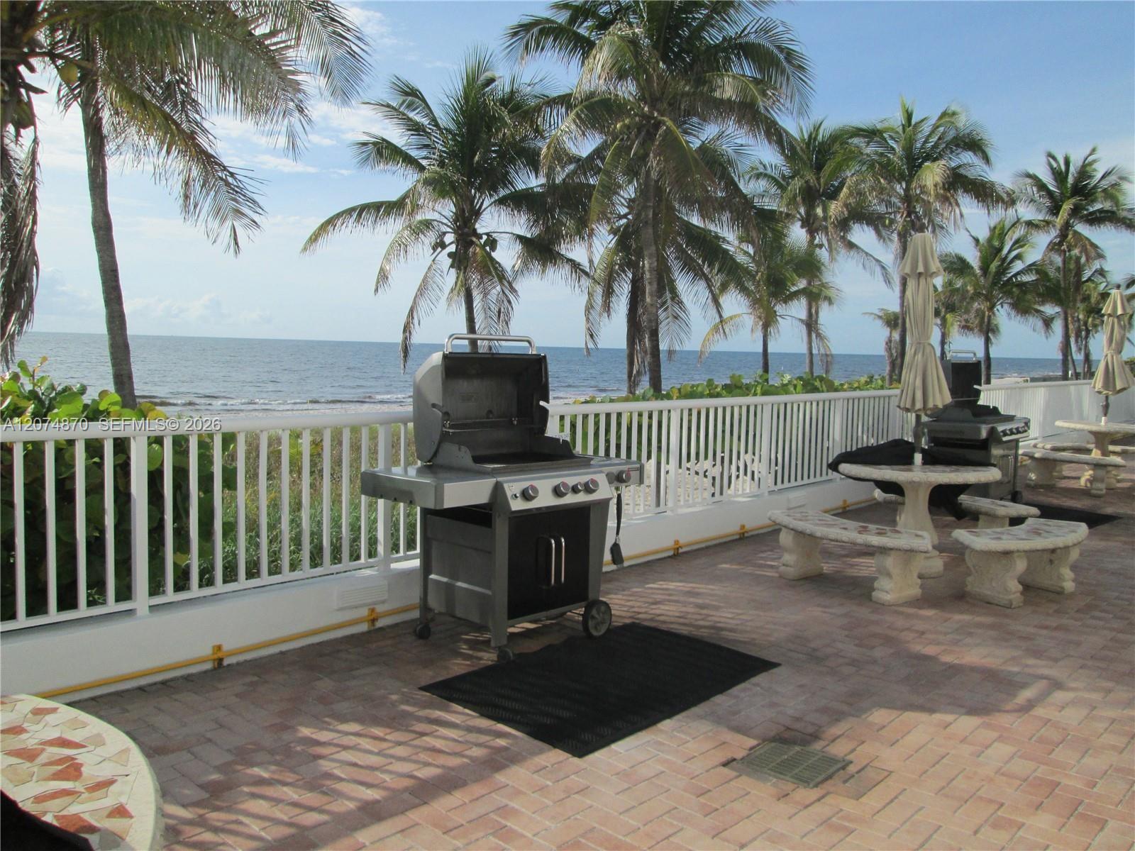 1370 S Ocean Blvd # 1206