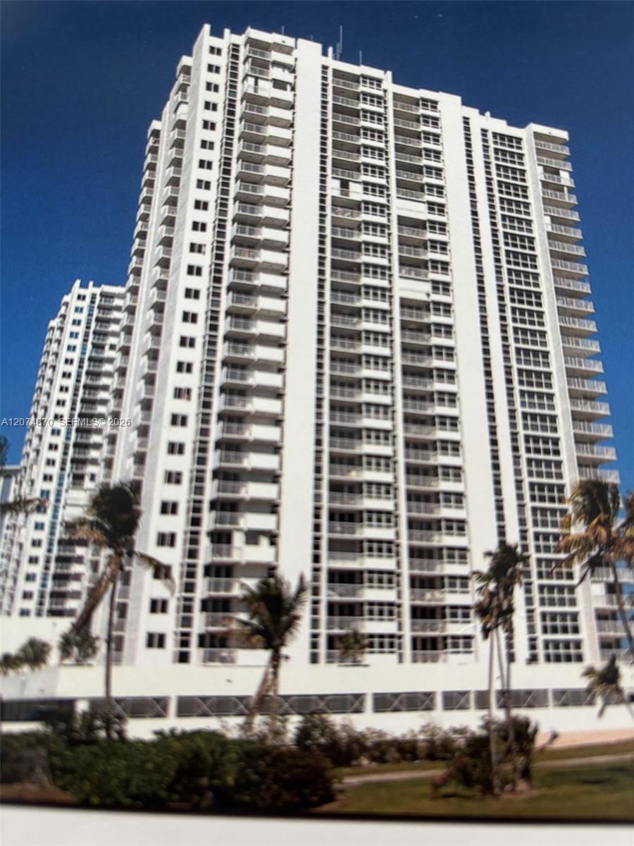 1370 S Ocean Blvd # 1206