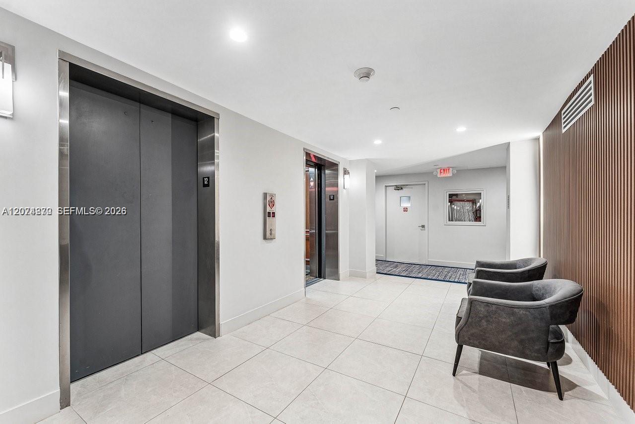 1370 S Ocean Blvd # 1206