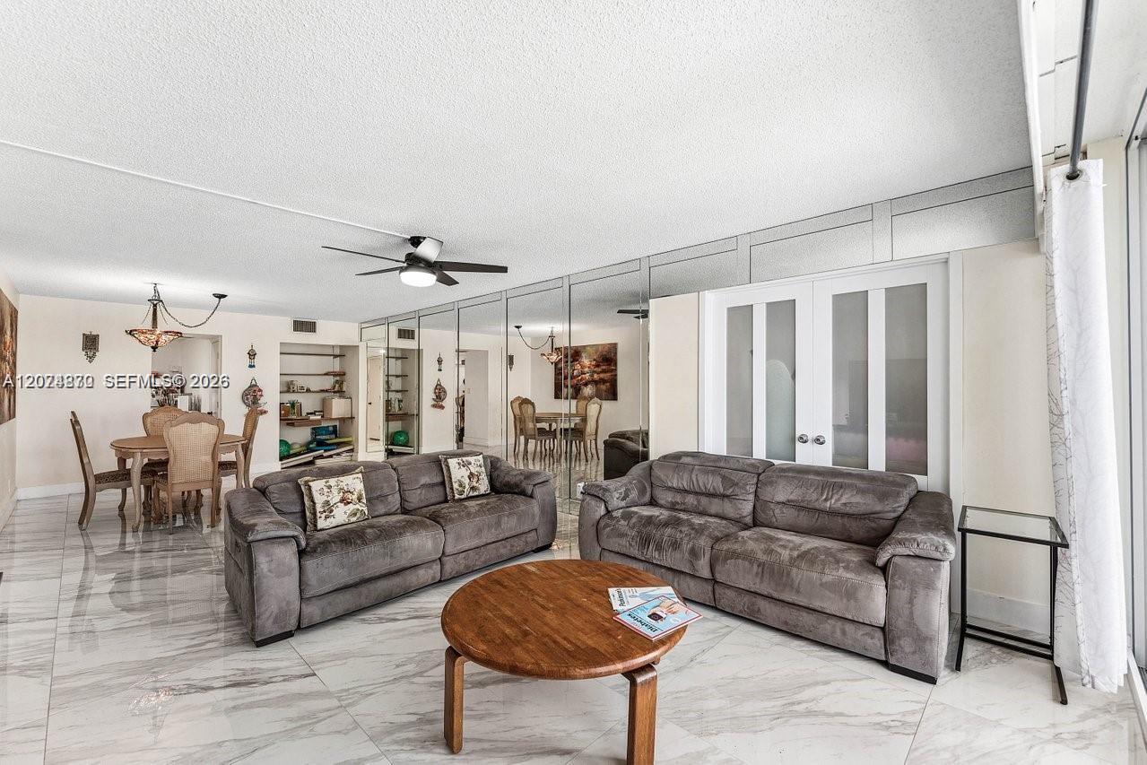 1370 S Ocean Blvd # 1206