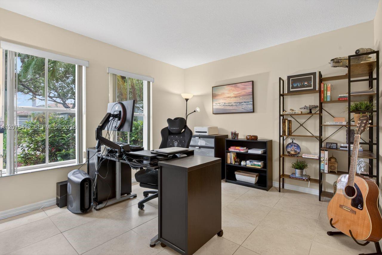 370 Carrington Dr