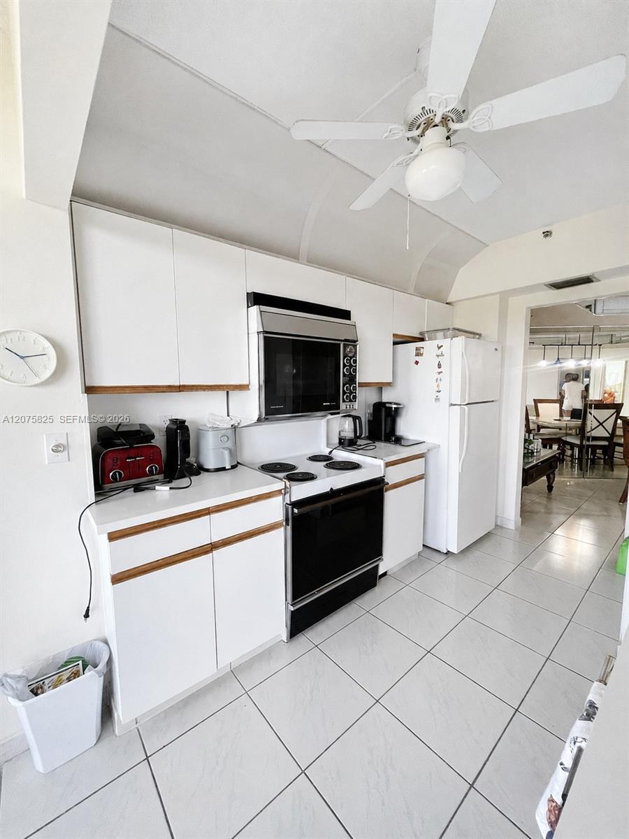 7300 Radice Ct # 503