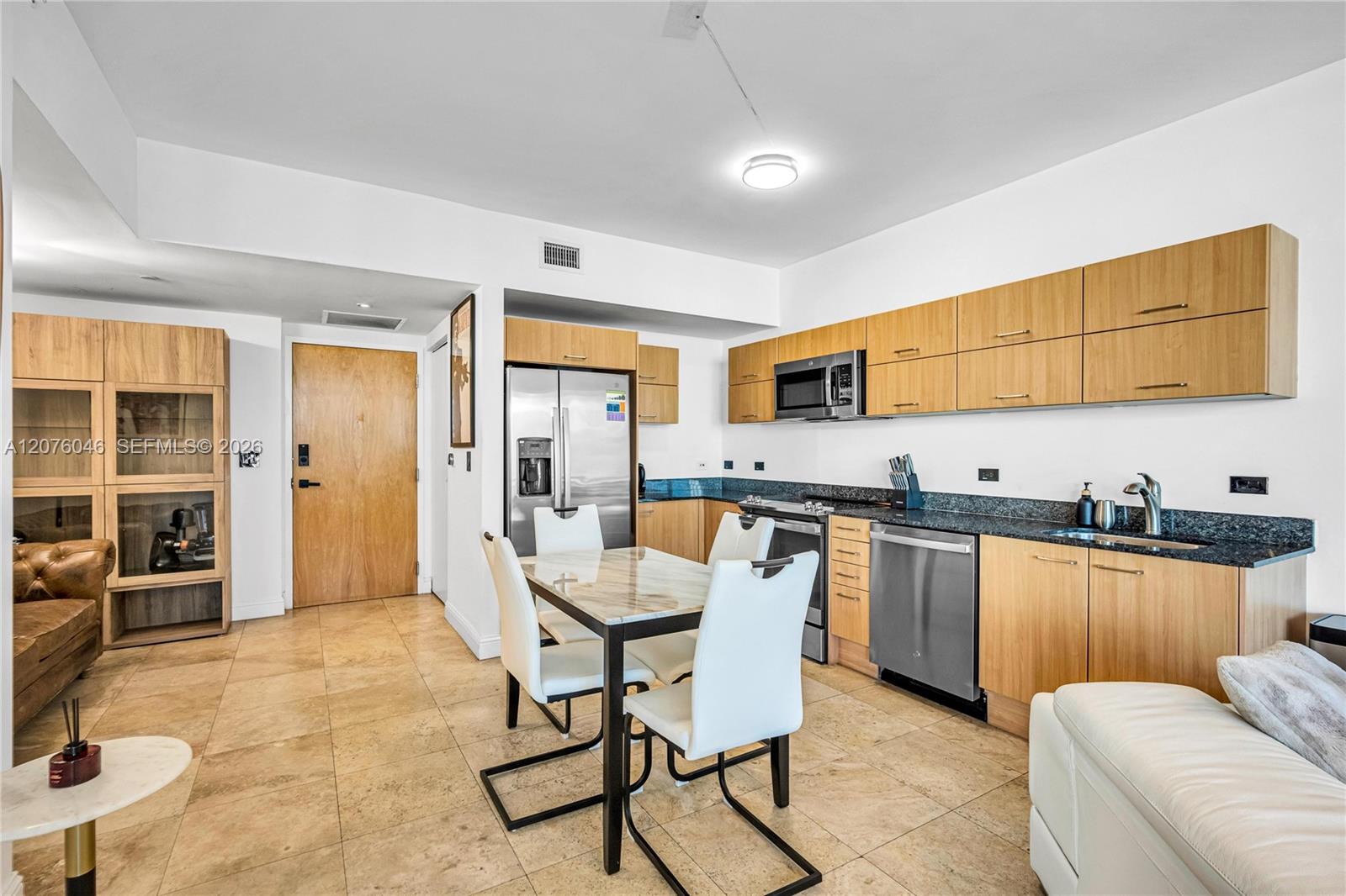 350 S Miami Ave Unit: 2009