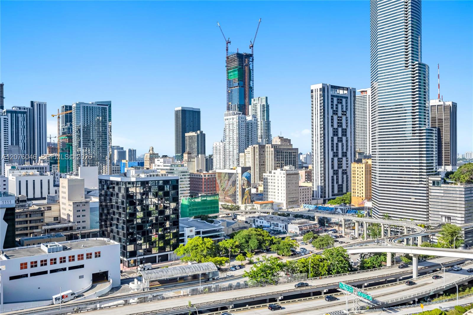 350 S Miami Ave Unit: 2009