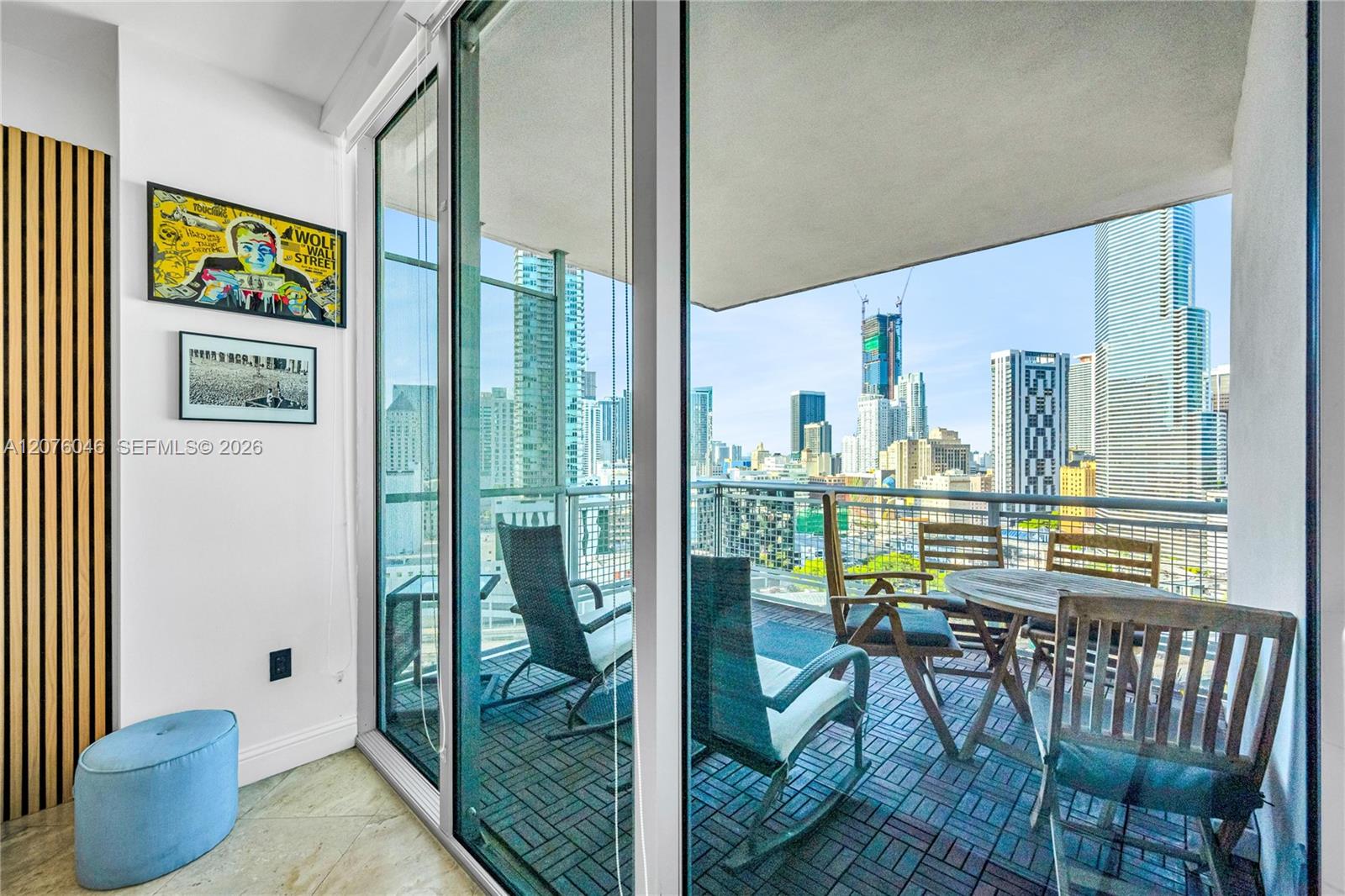 350 S Miami Ave Unit: 2009