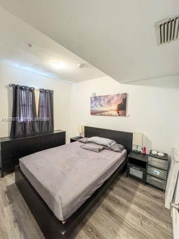 810 7th St # 106