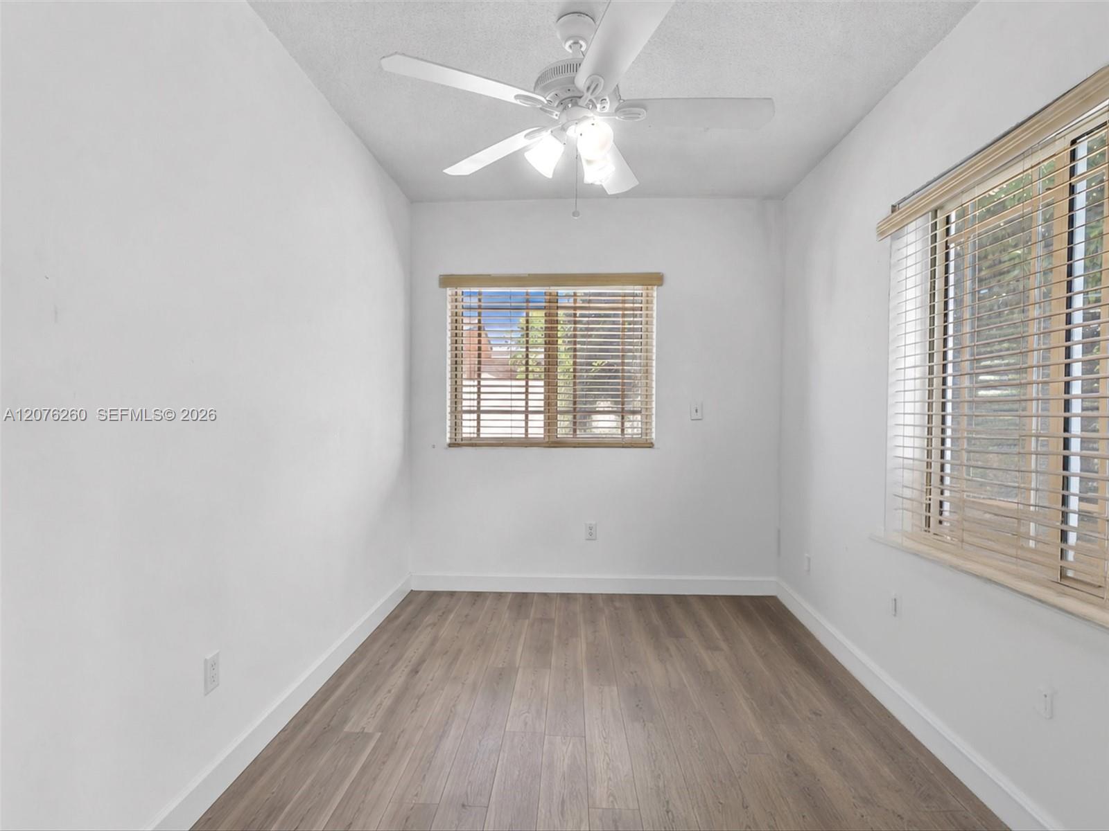 6520 SW 7th Ct