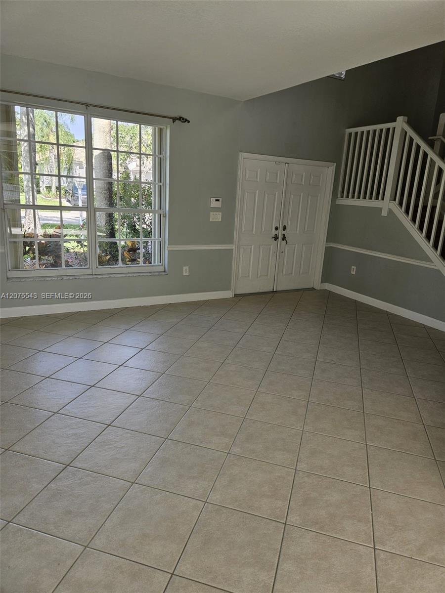 1072 NW 139th Ter