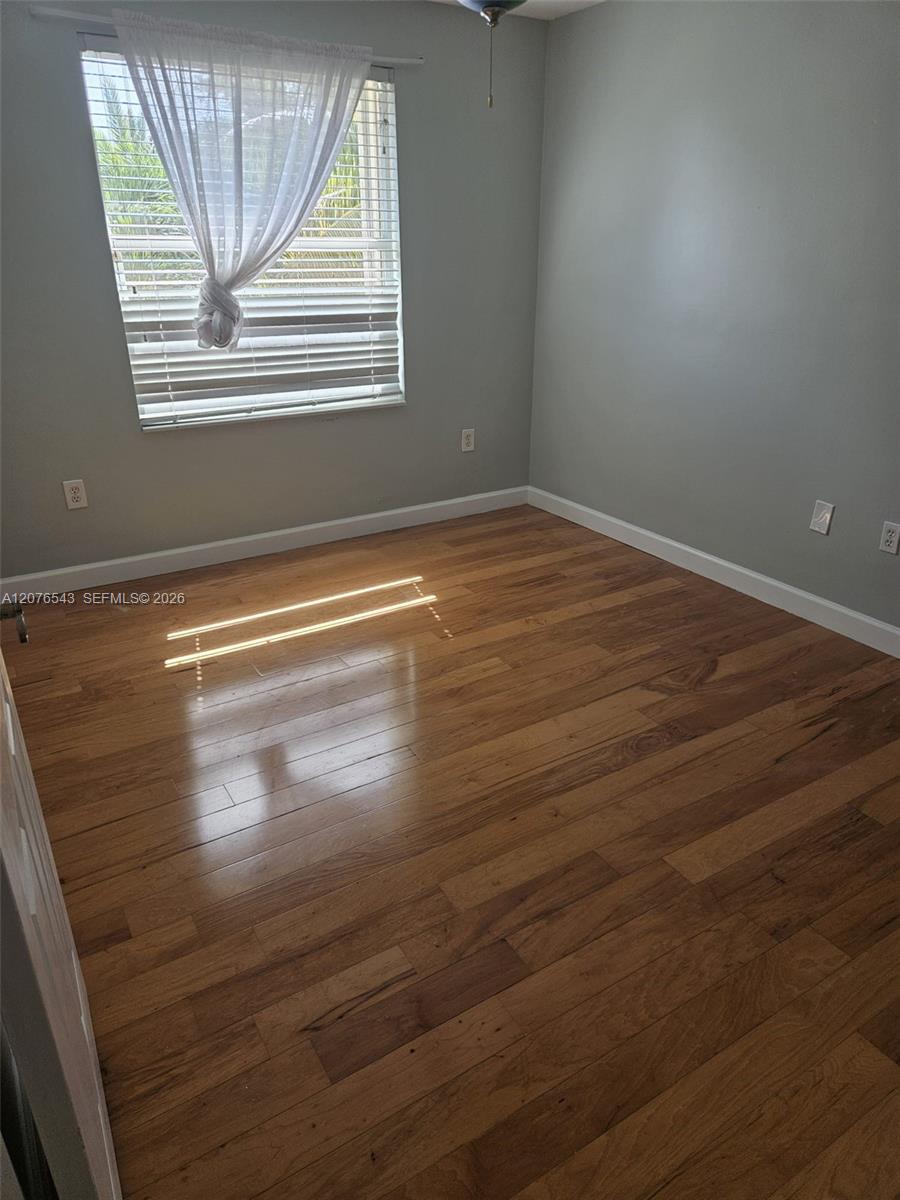 1072 NW 139th Ter