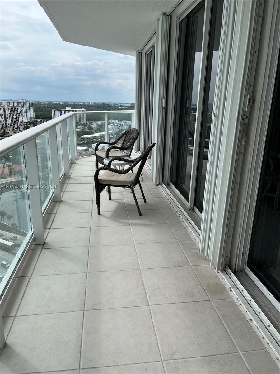 16485 Collins Ave # 2538