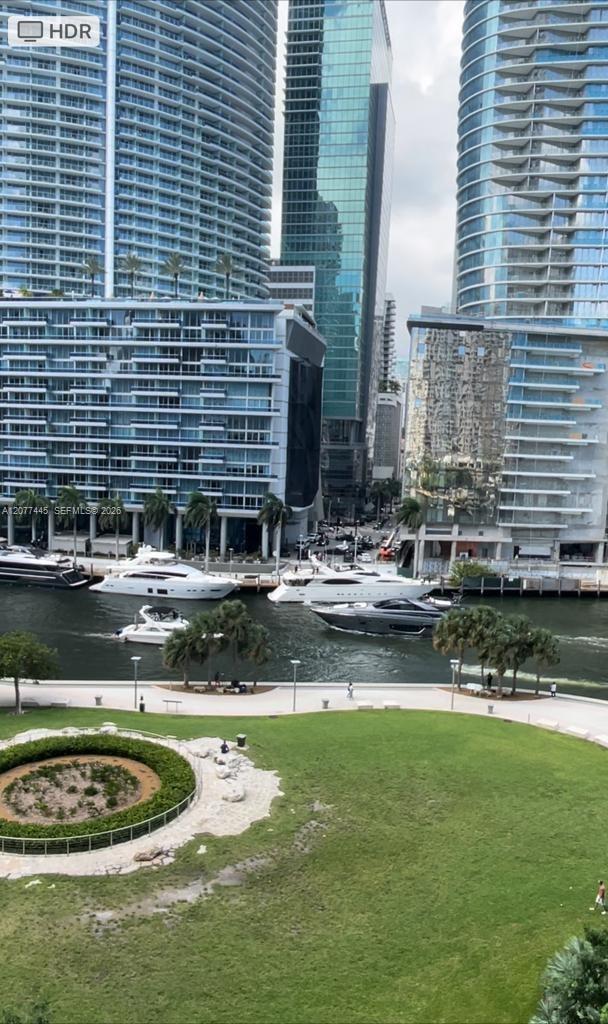 475 Brickell Ave # 808