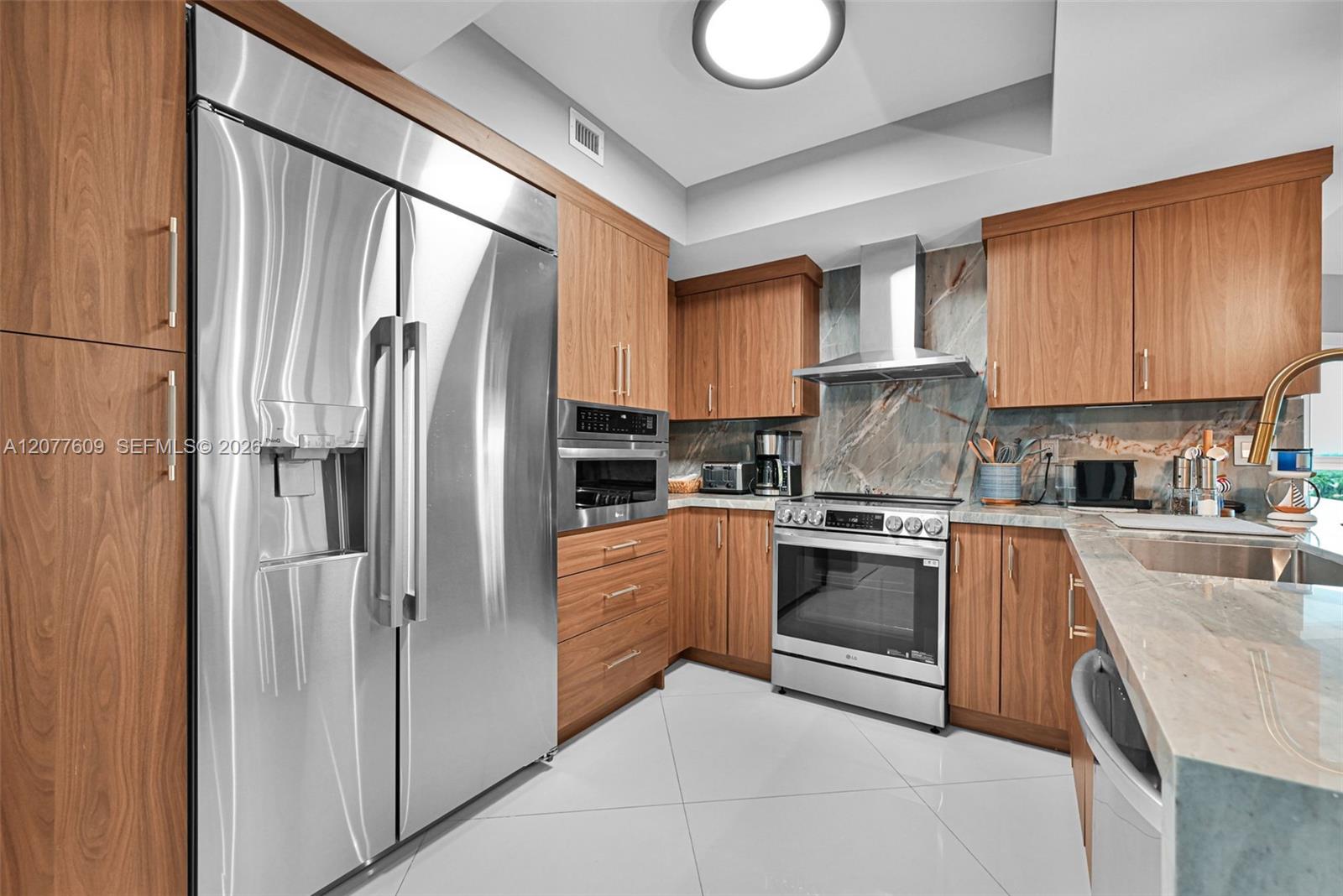 250 Sunny Isles Blvd # 804 Unit: 3-804