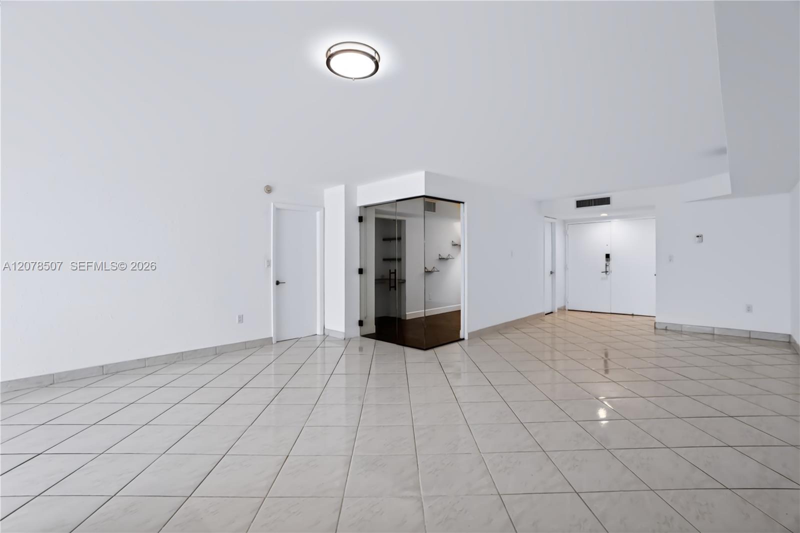 6423 S Collins Ave # 1702