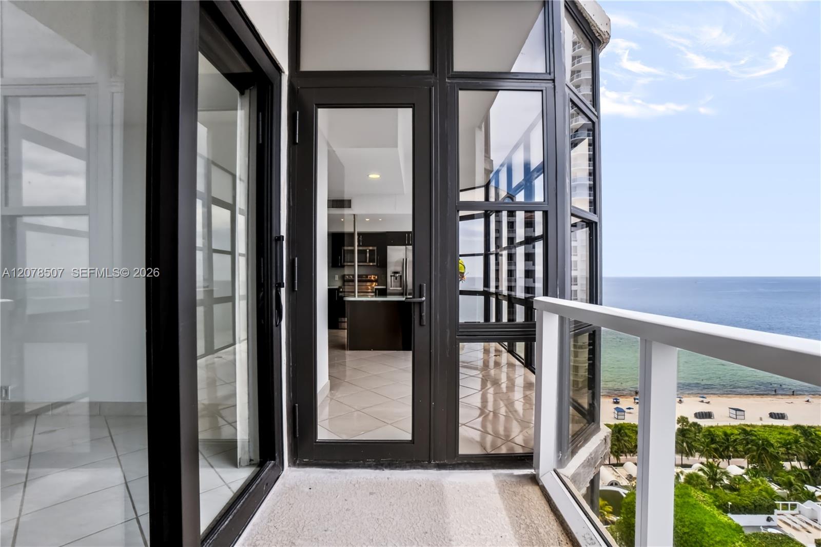 6423 S Collins Ave # 1702