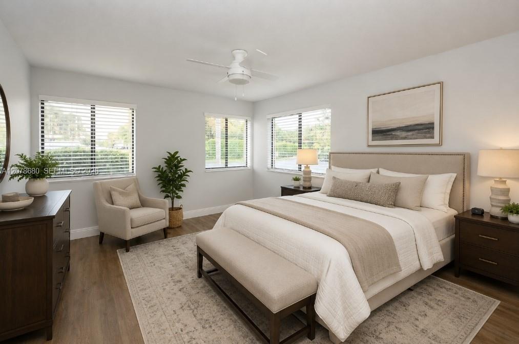 100 SE 7th St # 1