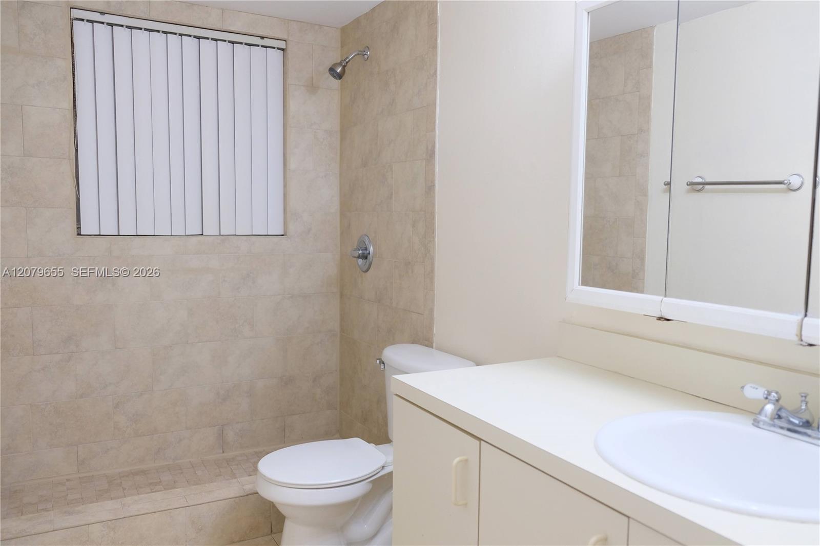 9962 SW 88th St # 7 Unit: 722-7