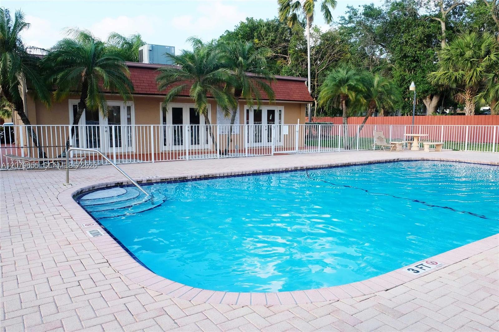 9962 SW 88th St # 7 Unit: 722-7