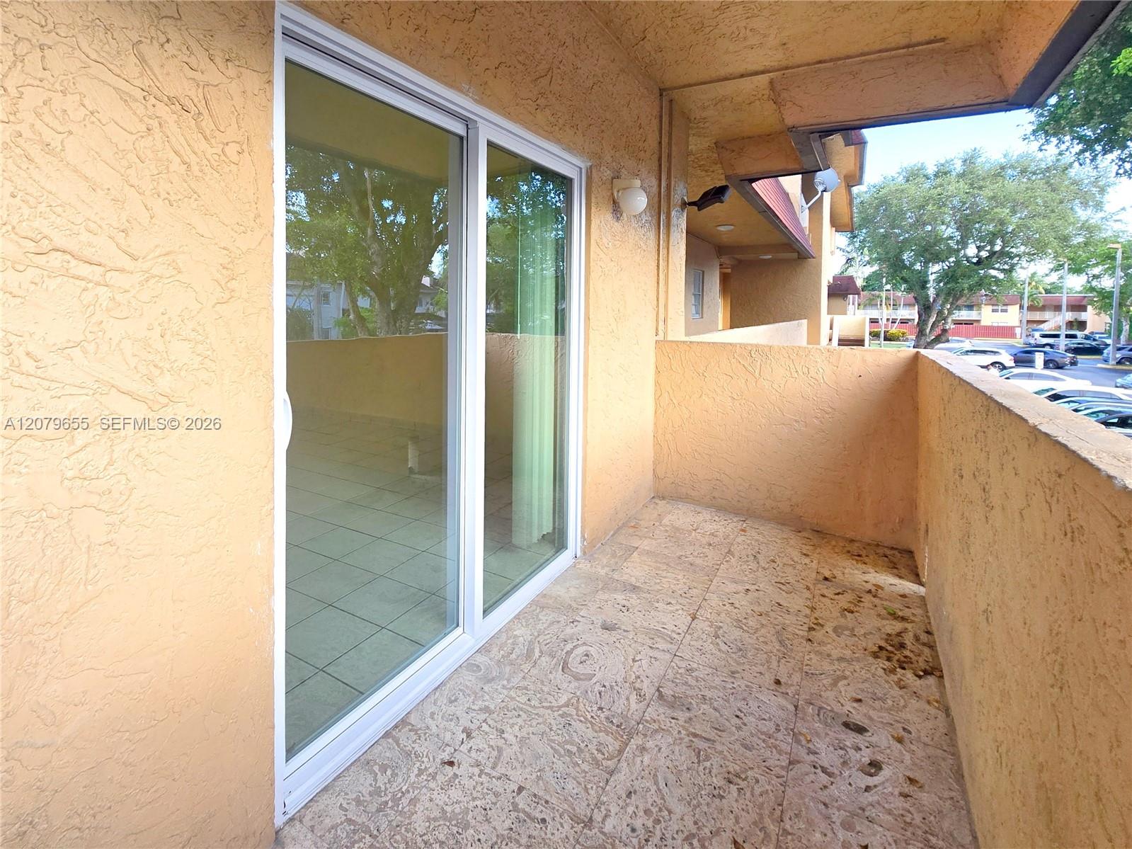 9962 SW 88th St # 7 Unit: 722-7