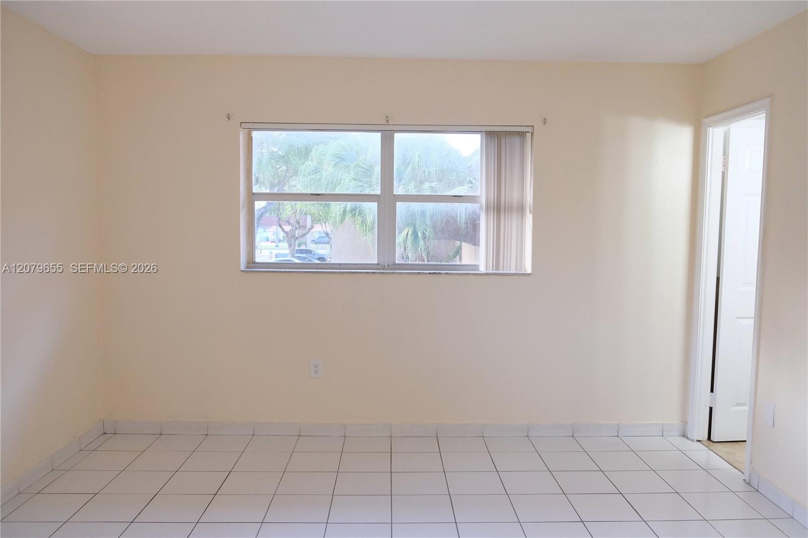 9962 SW 88th St # 7 Unit: 722-7