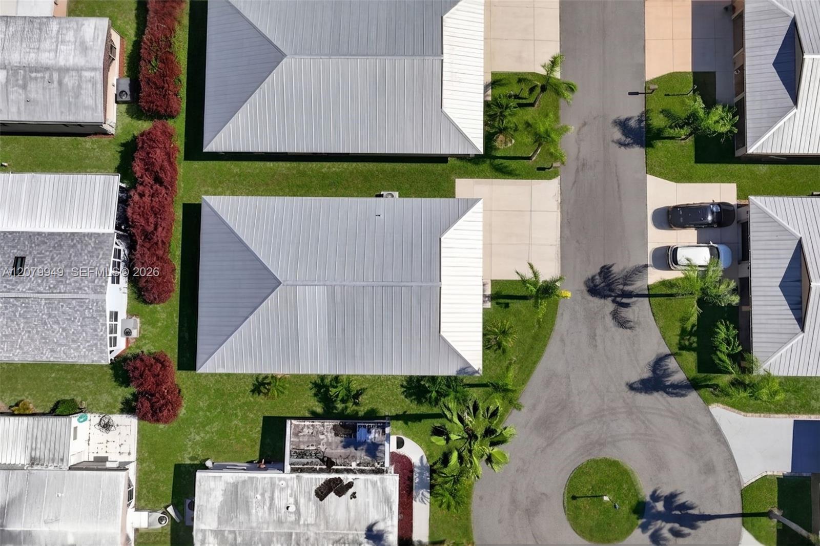 12 Barcelona Ln, Port St. Lucie
