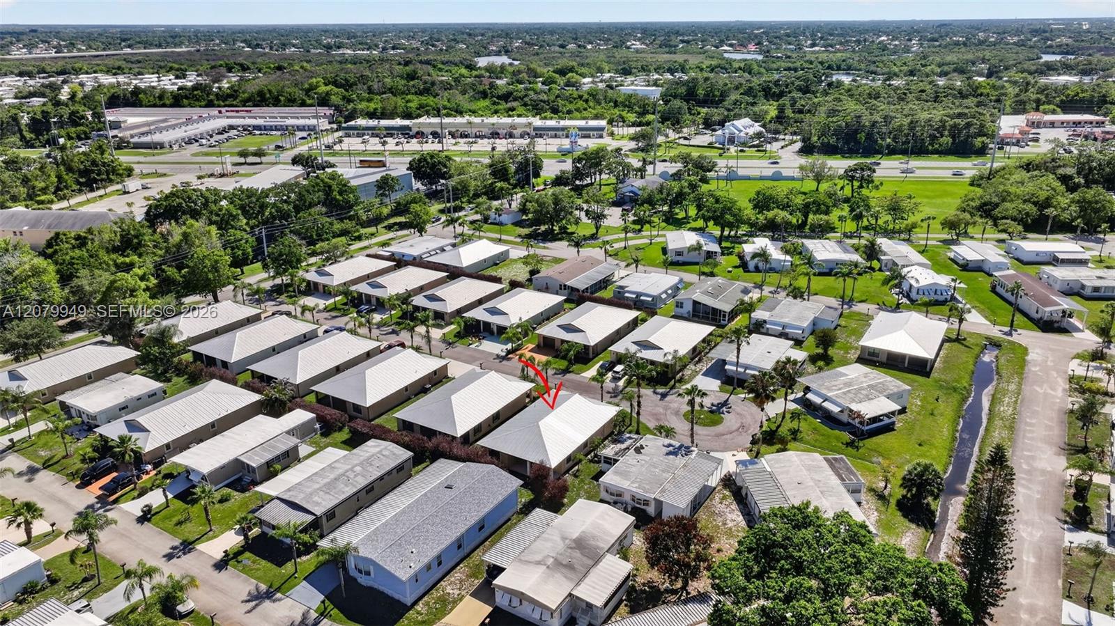 12 Barcelona Ln, Port St. Lucie