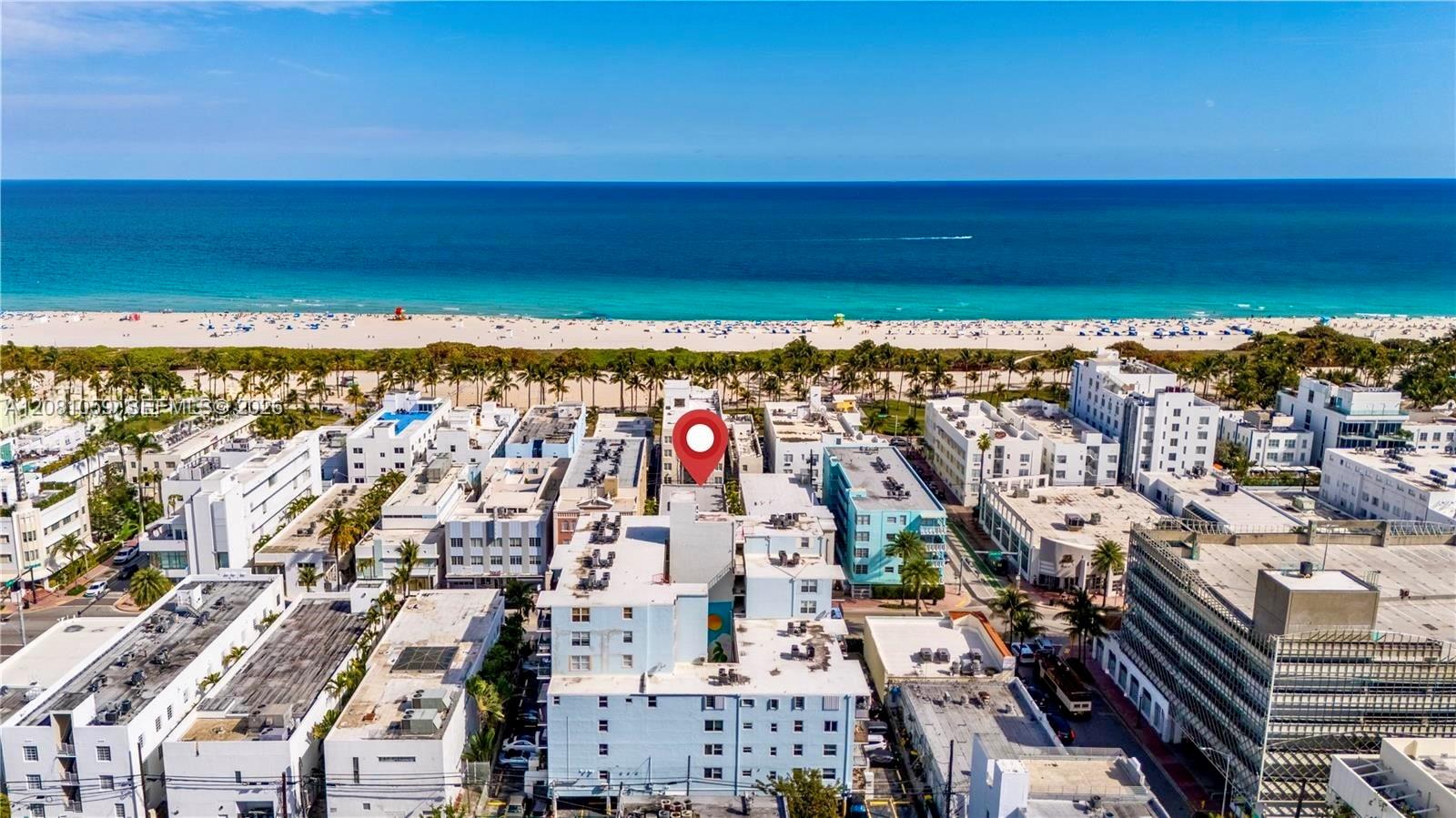720 Collins Ave # 204