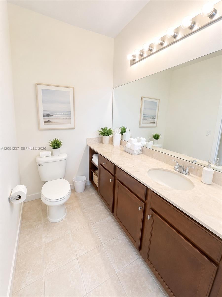 103 Gramercy Square Dr