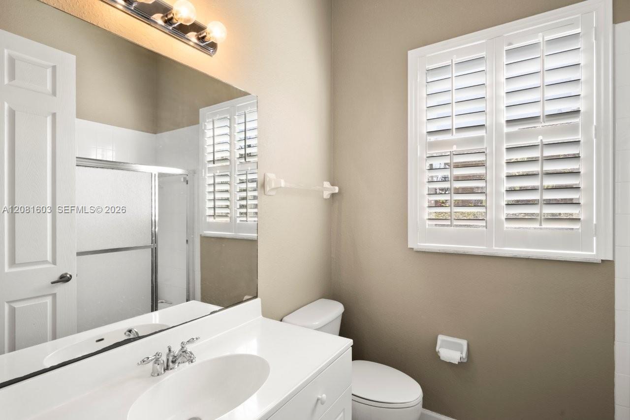 303 NW Somerset Cir, Port St. Lucie