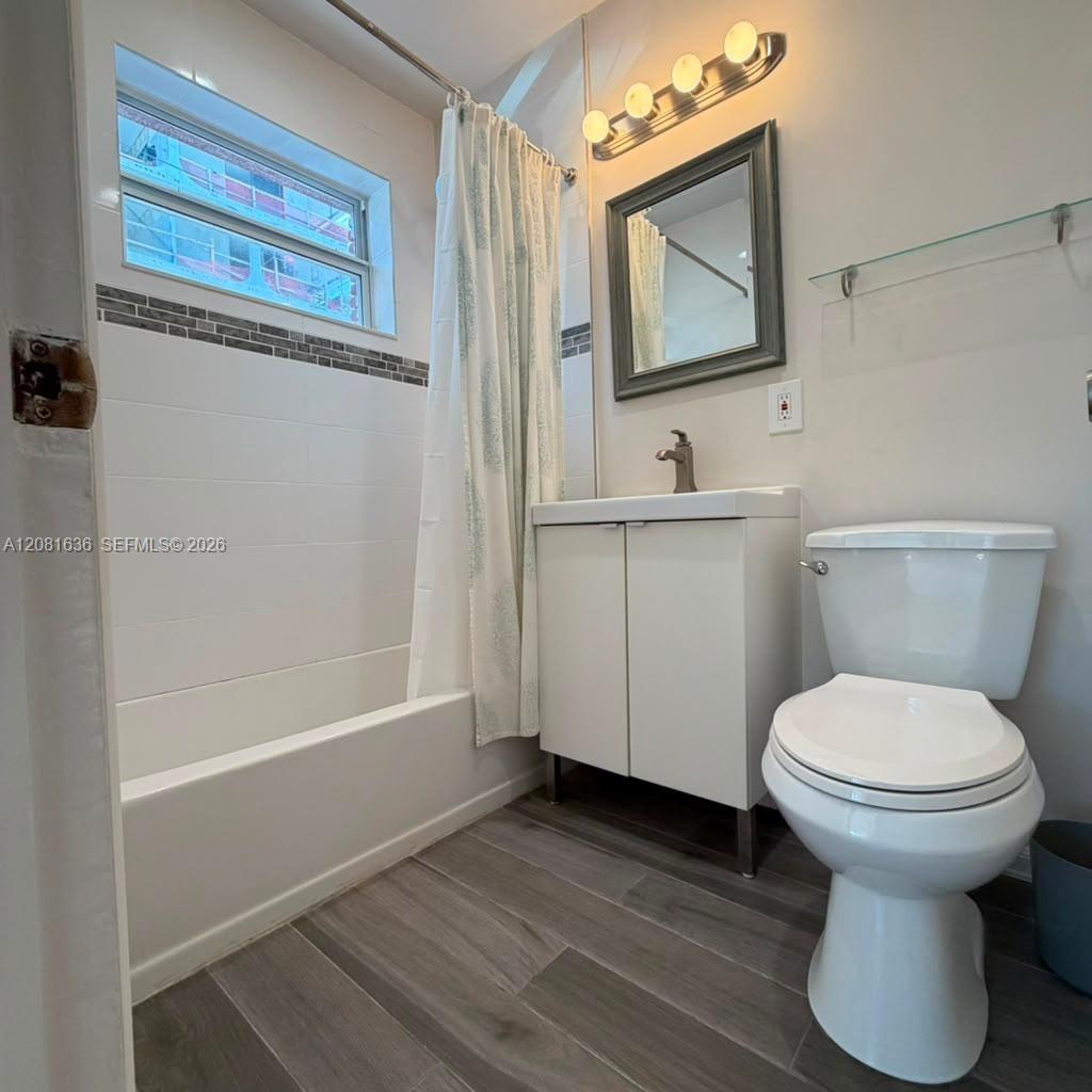 6944 Byron Ave # 9