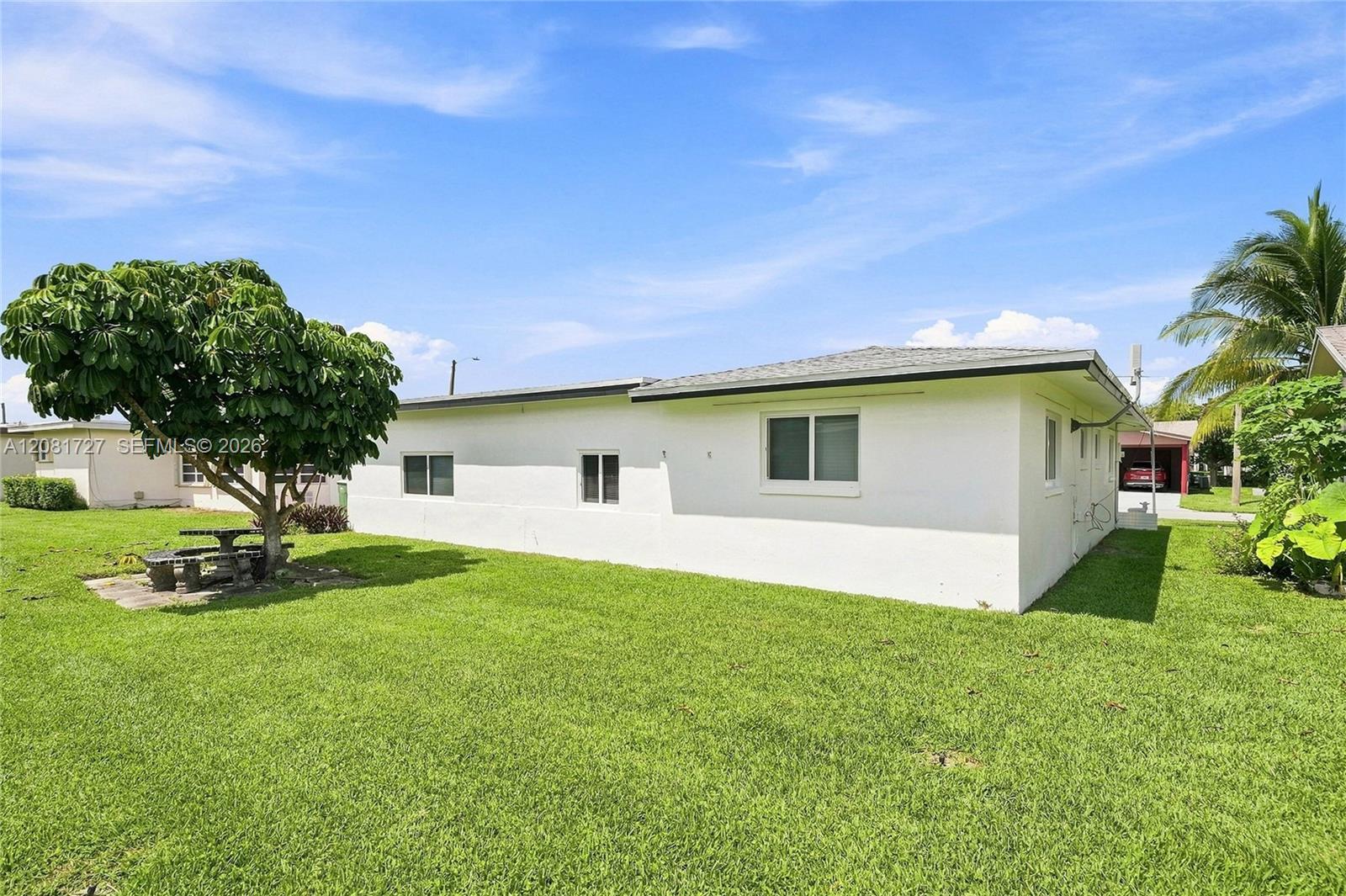 4716 NW 48th Ave
