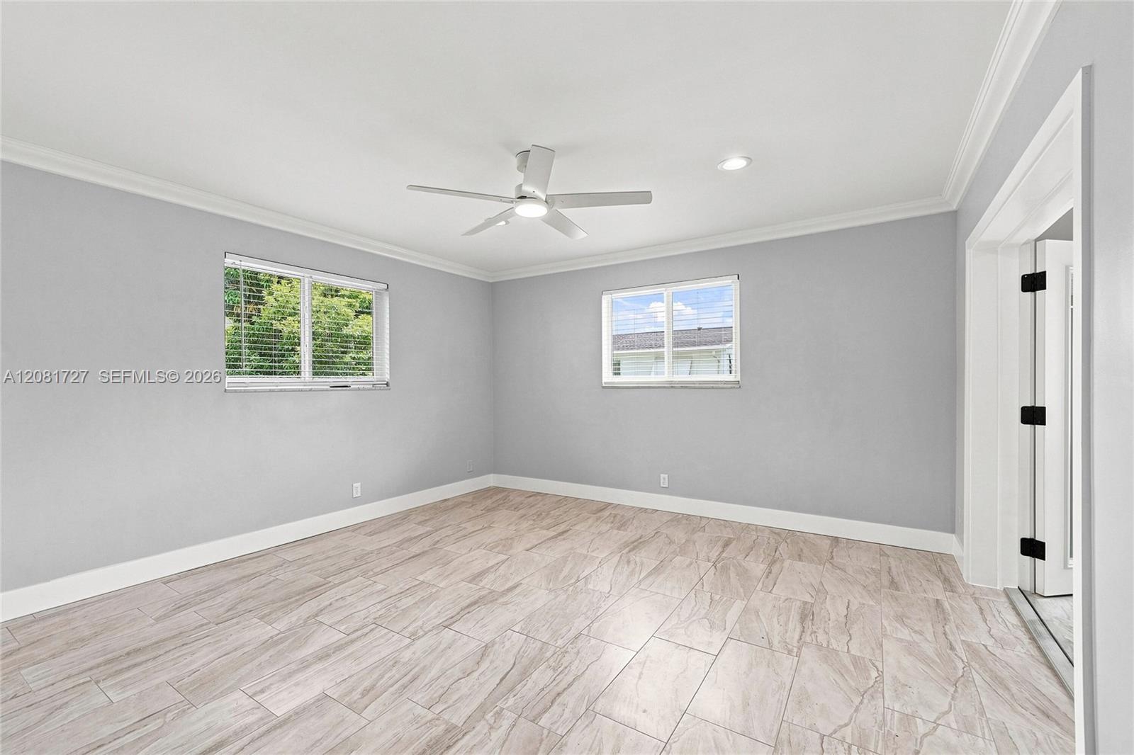 4716 NW 48th Ave