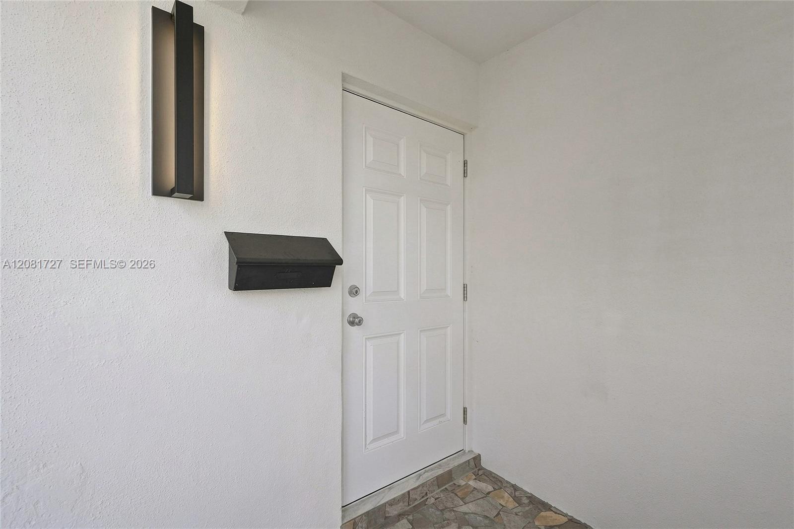 4716 NW 48th Ave