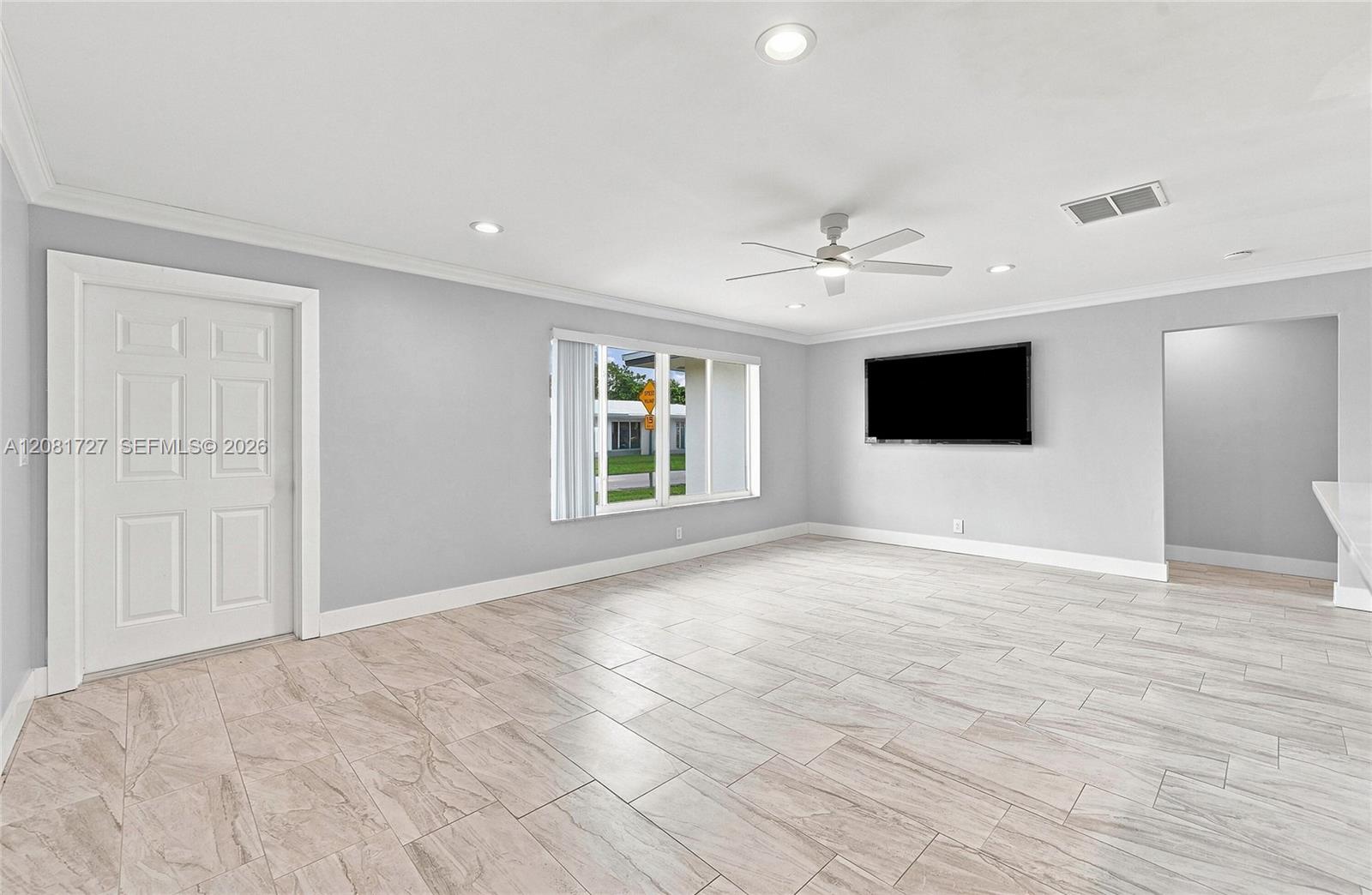 4716 NW 48th Ave