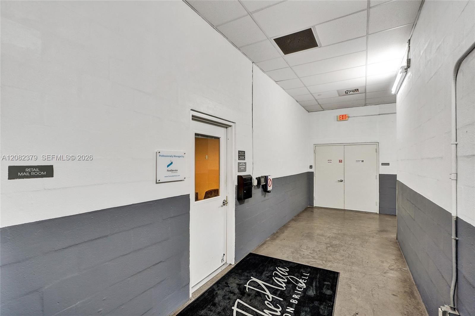 951 Brickell Ave # 1106
