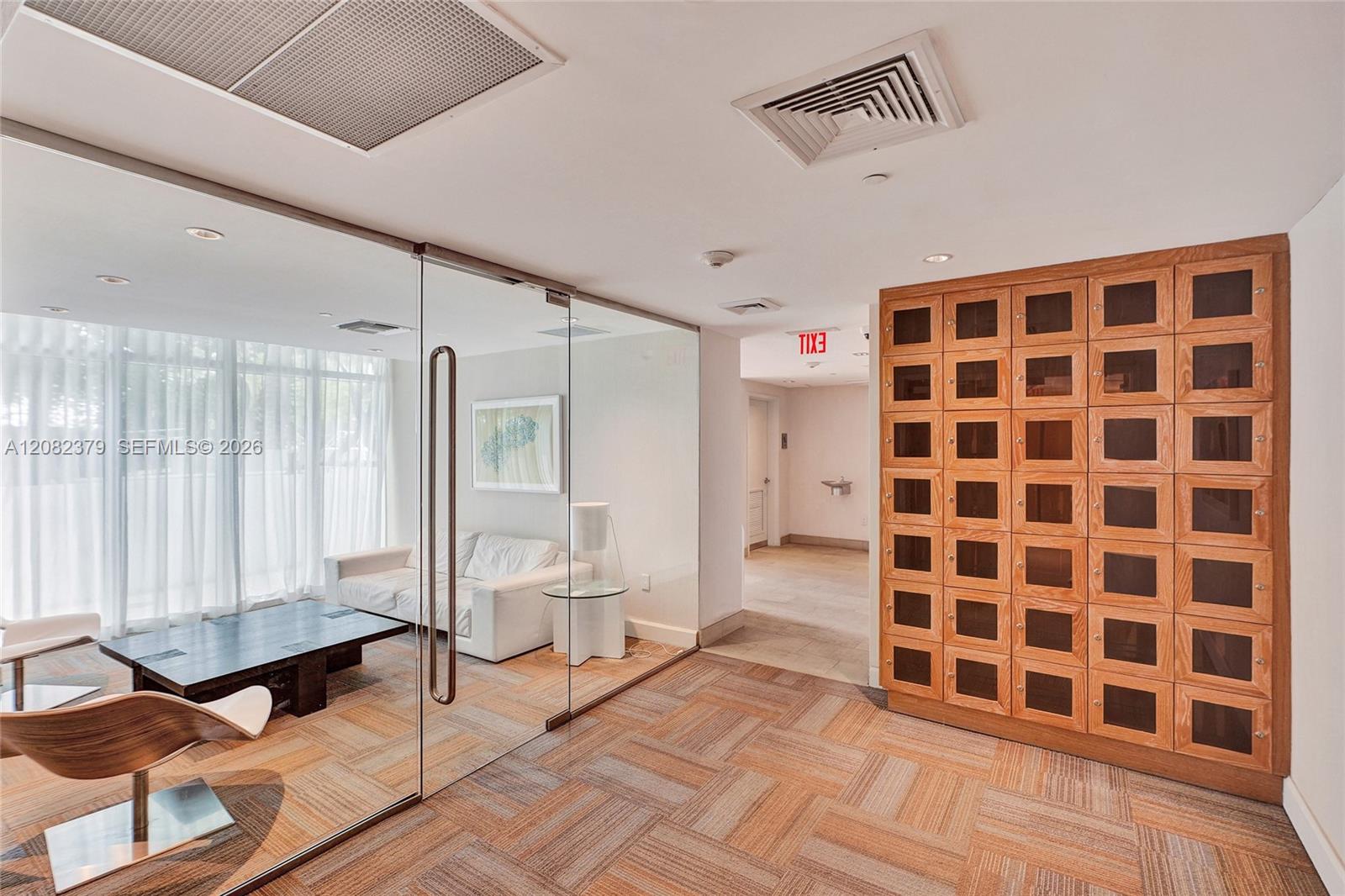 951 Brickell Ave # 1106
