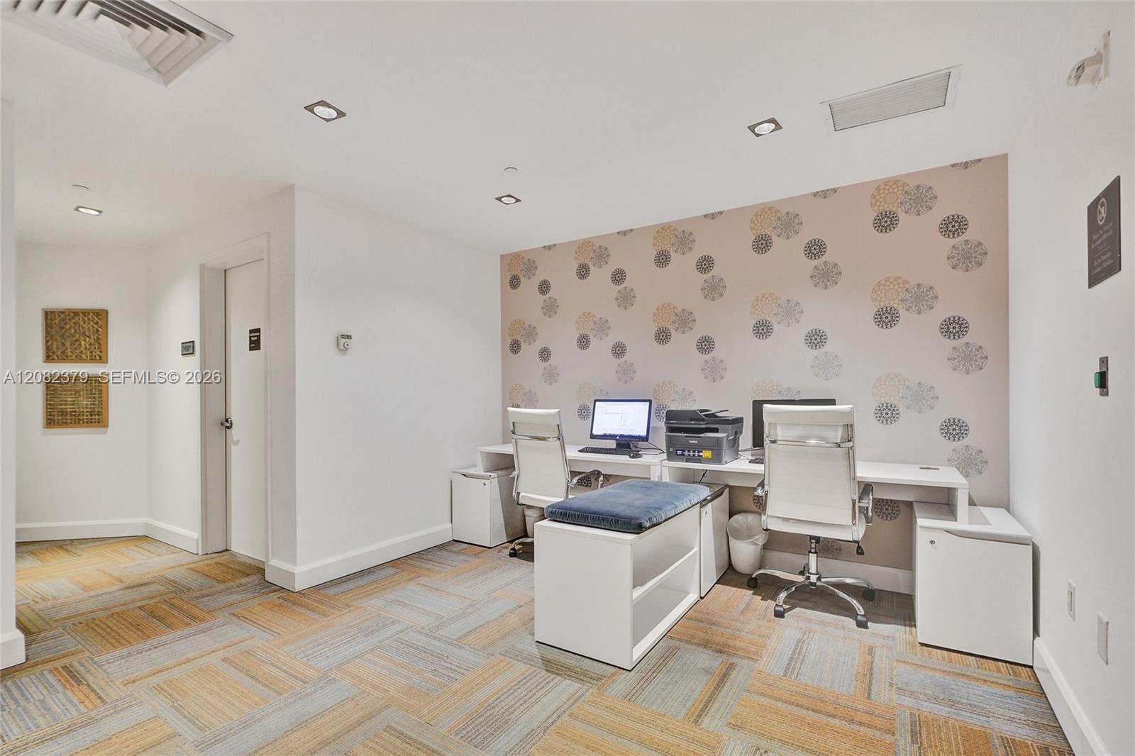 951 Brickell Ave # 1106