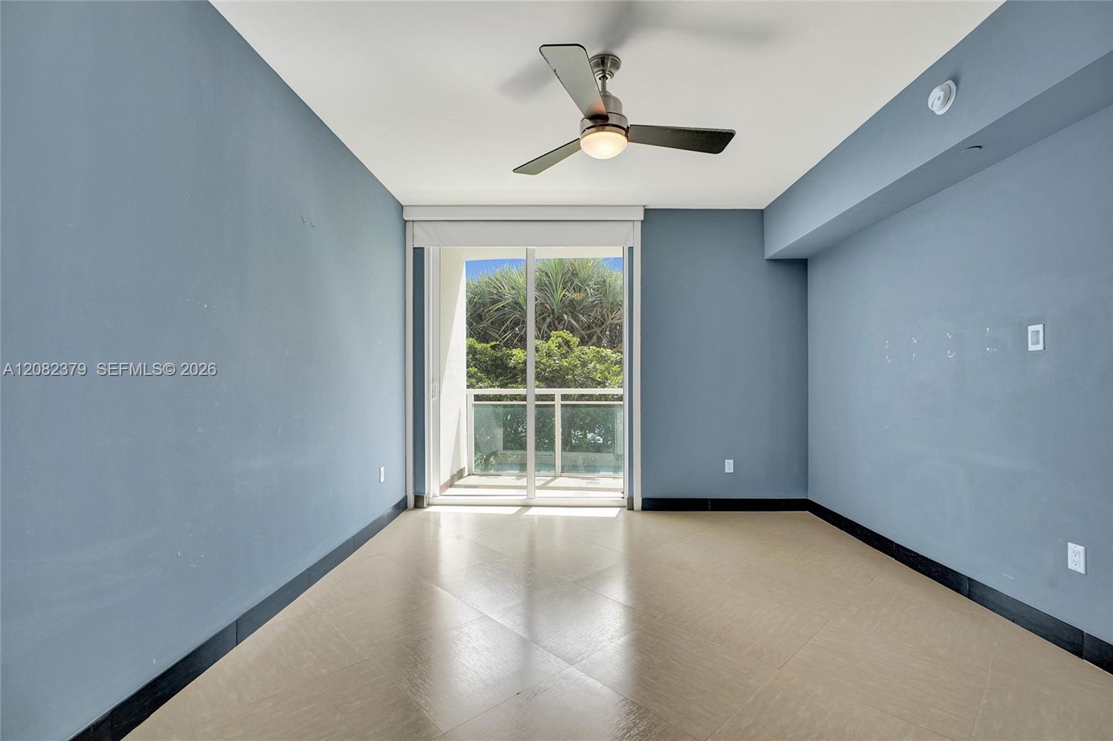 951 Brickell Ave # 1106