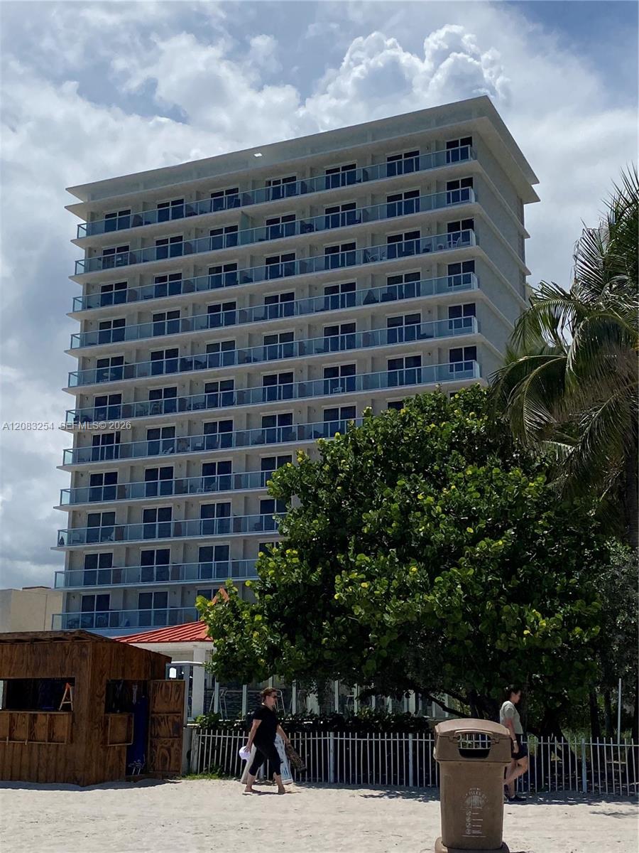 19201 Collins Ave # 314