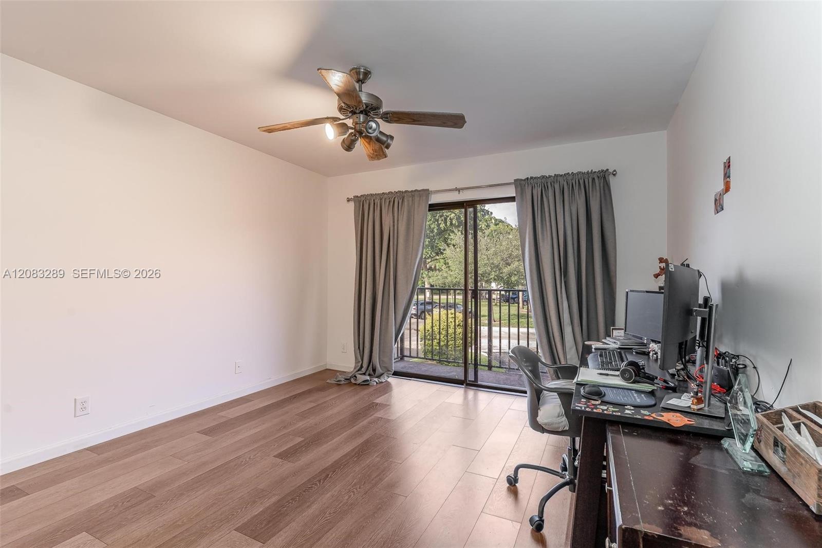 1427 SW 109th Way