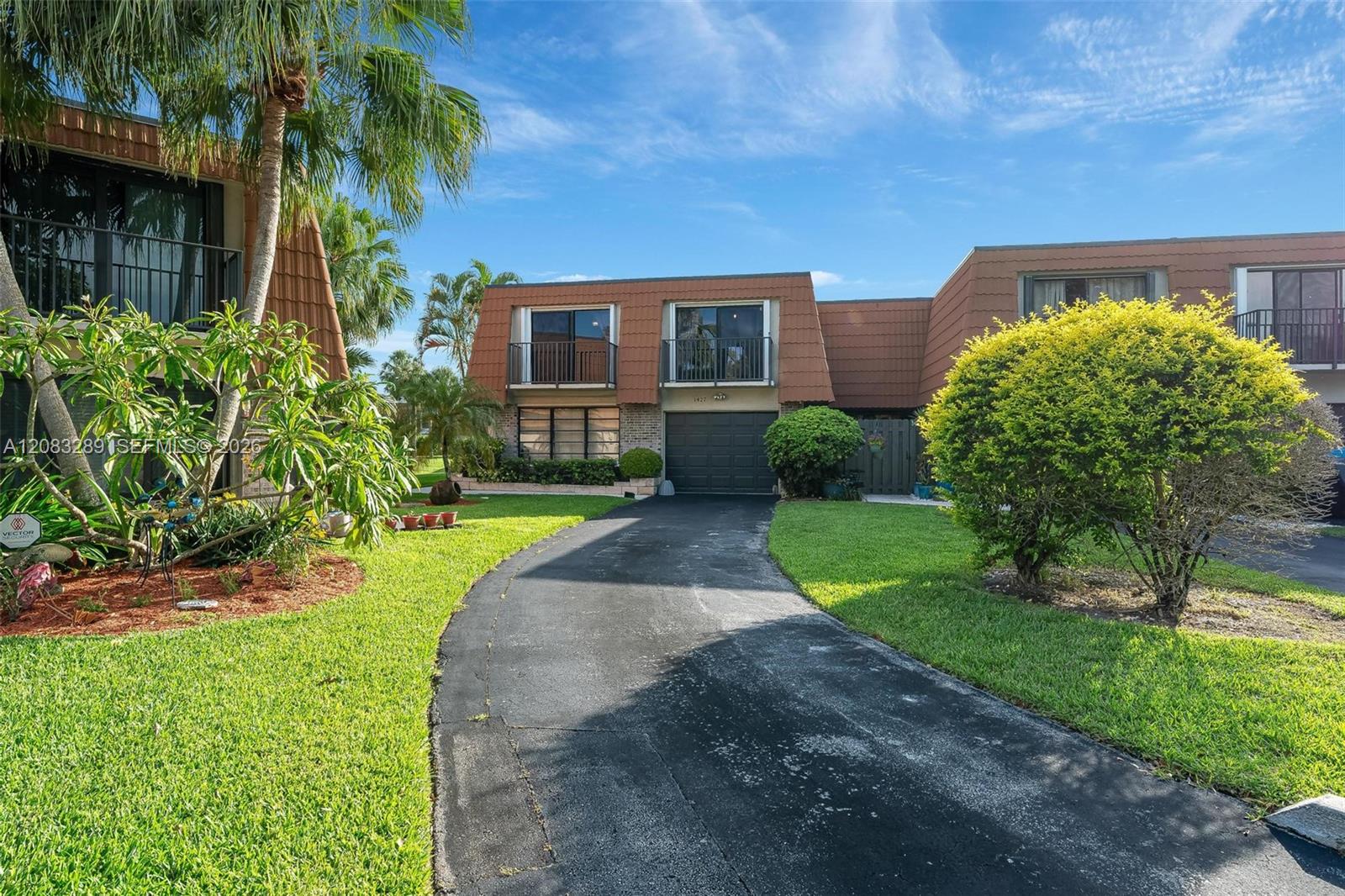 1427 SW 109th Way