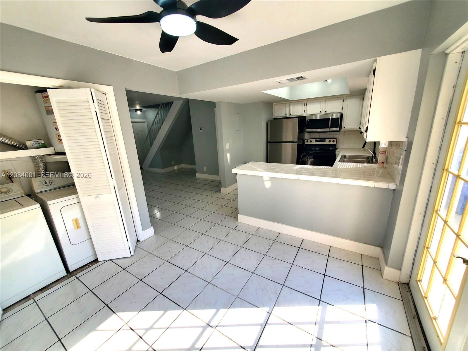 7926 Kimberly Blvd # 202
