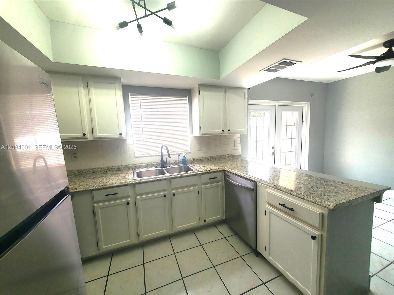 7926 Kimberly Blvd # 202
