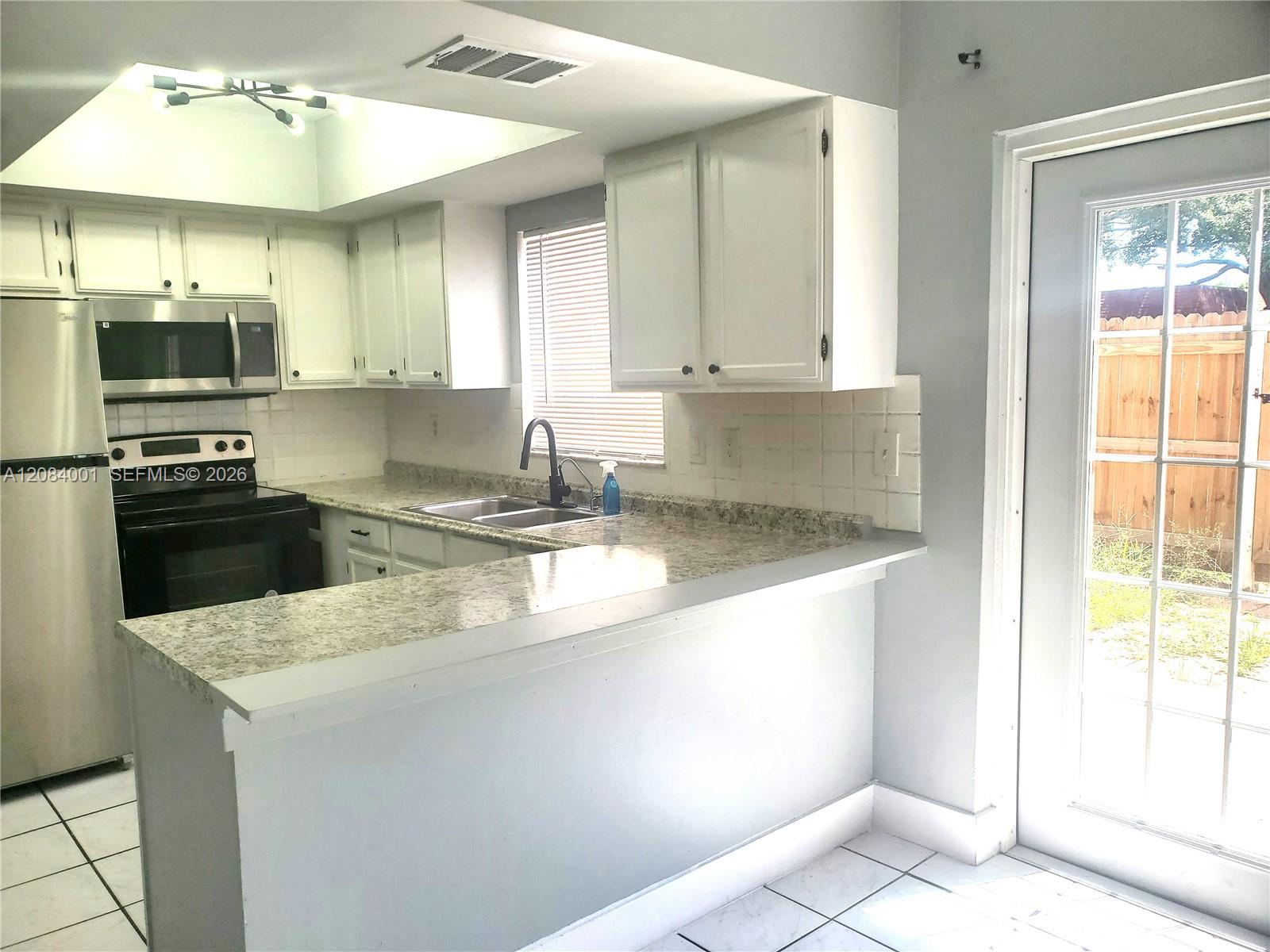 7926 Kimberly Blvd # 202