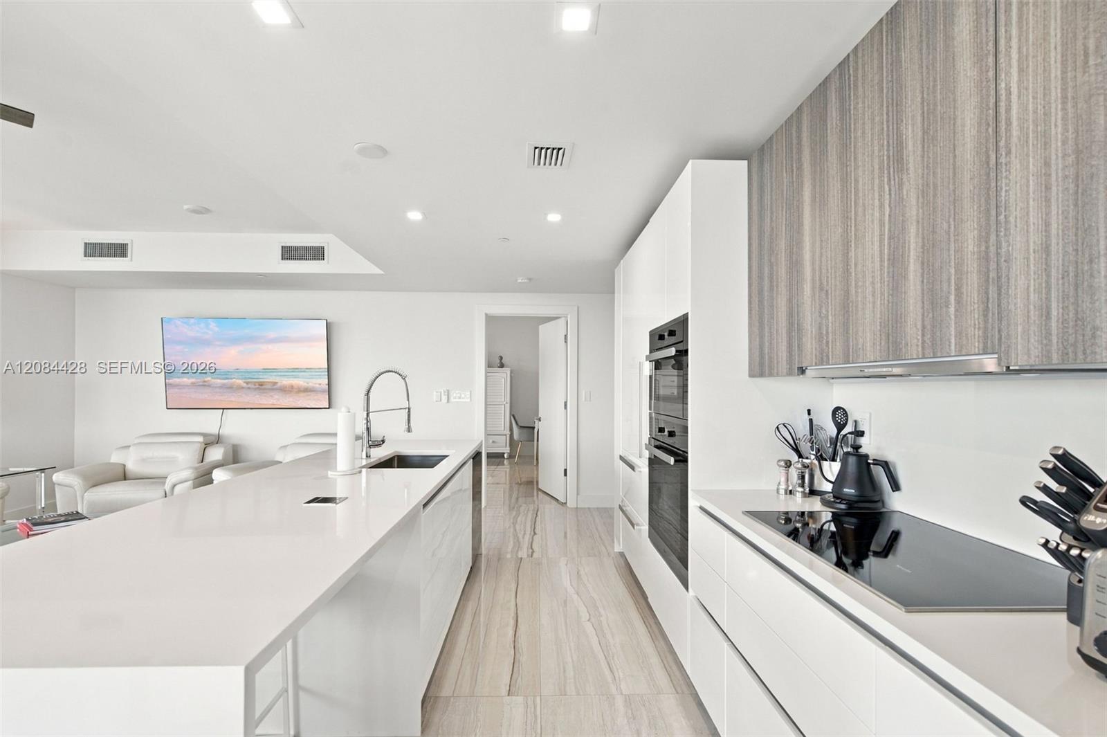 730 N Ocean Blvd # 601