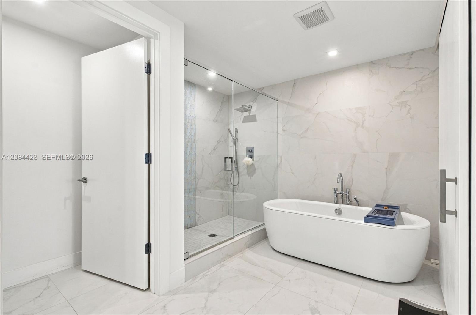 730 N Ocean Blvd # 601