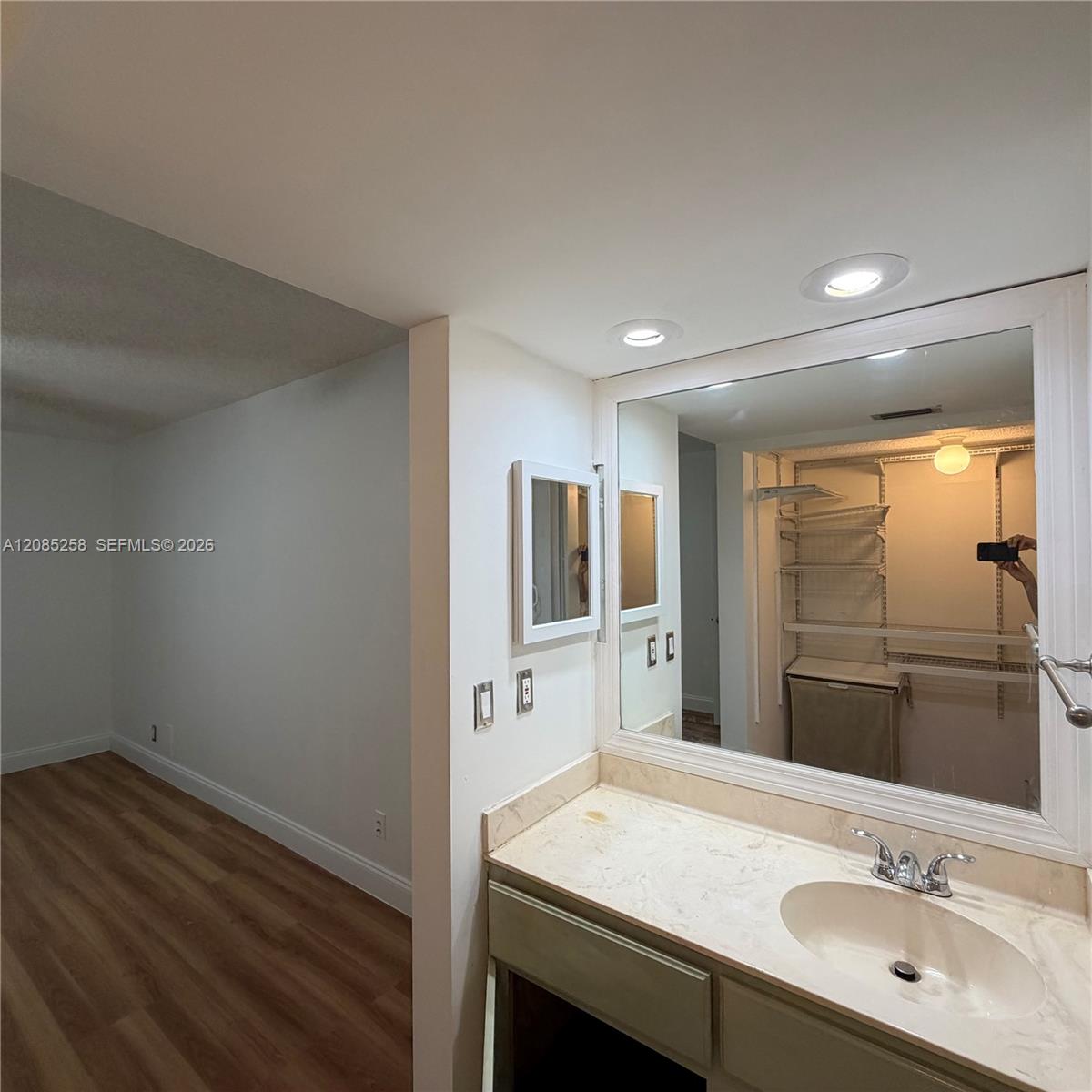 1712 NW 81st Way # 1712